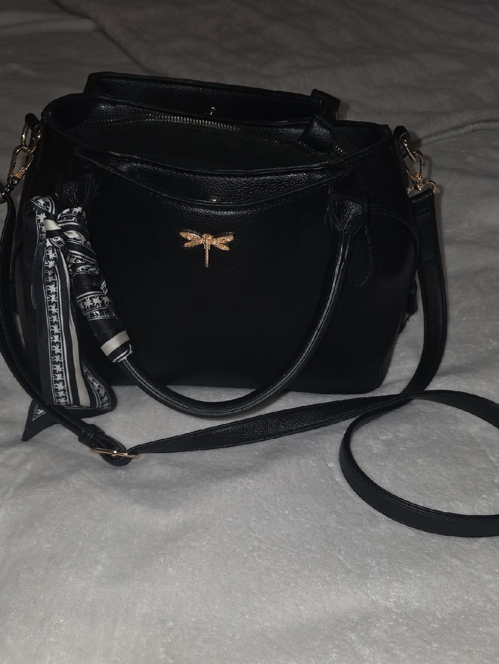 💫Black Women's Satchel Handbag with Gold Dragonfly Accent